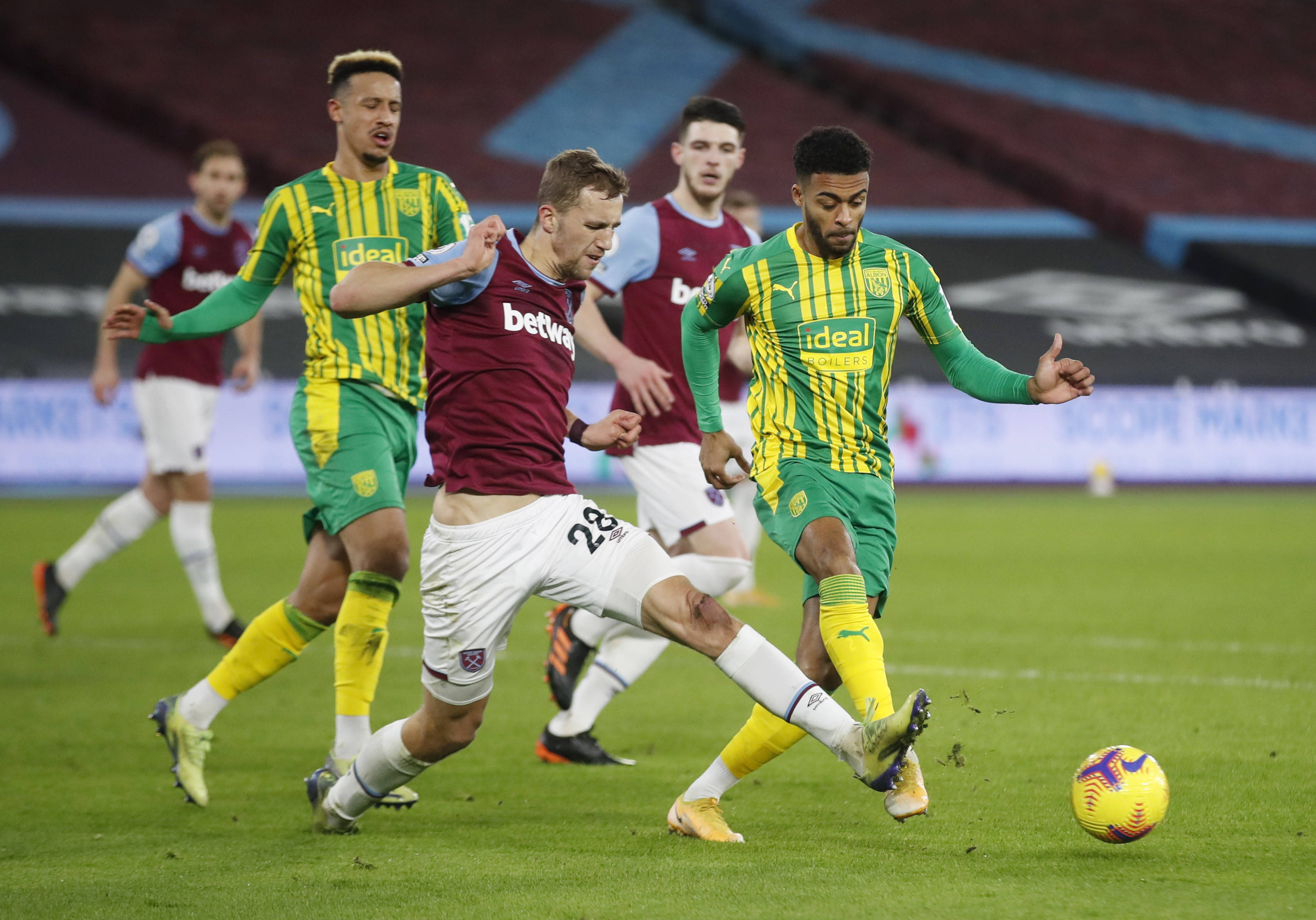 为了踢球 为了踢球